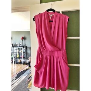 FLASH SALE ⚡️ BCBG Dress in ‘Strawberry’ 💗